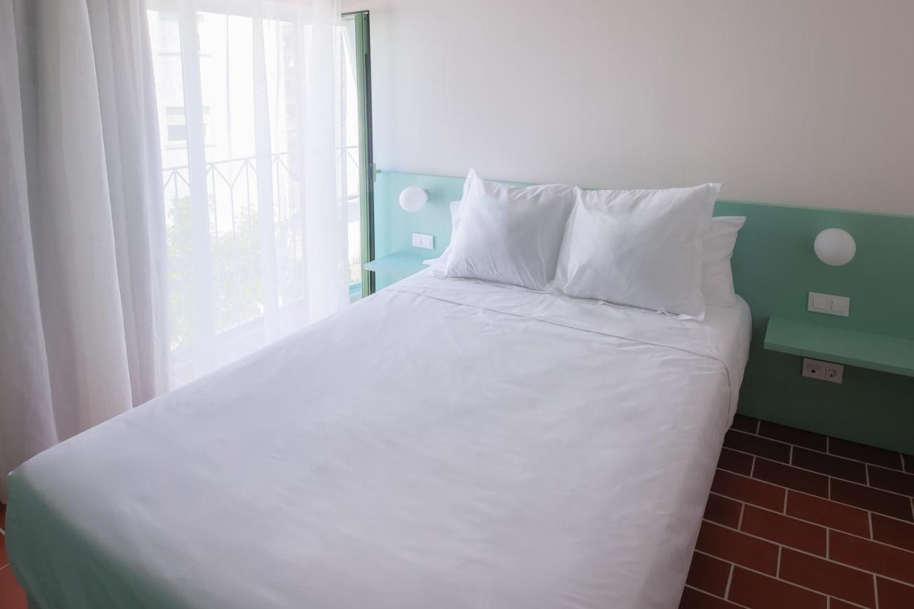 Terra Aurea Aparthotel Salou Exteriör bild
