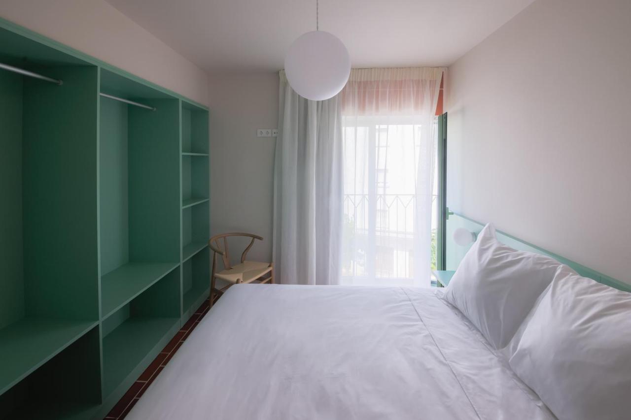 Terra Aurea Aparthotel Salou Exteriör bild