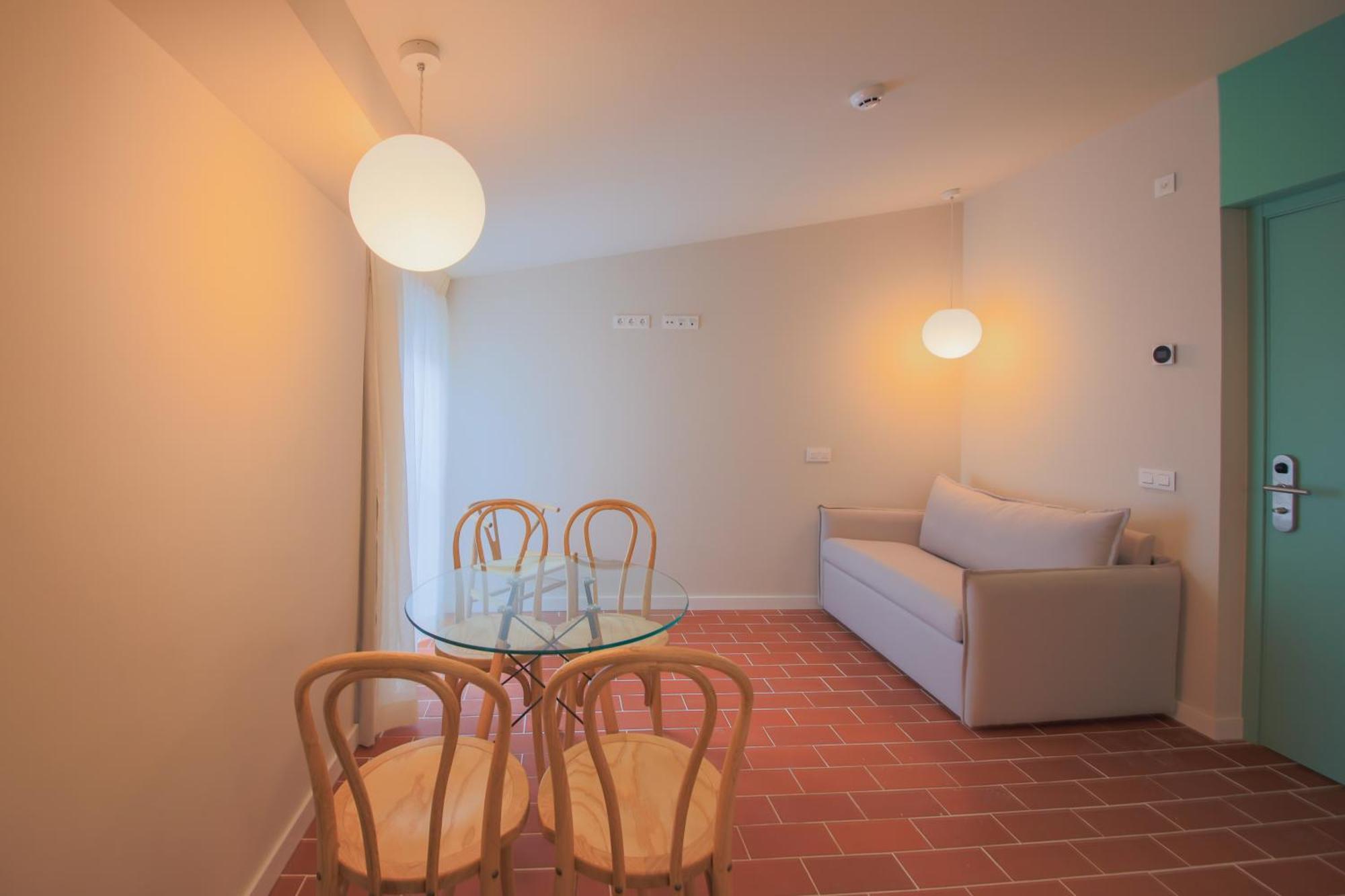 Terra Aurea Aparthotel Salou Exteriör bild